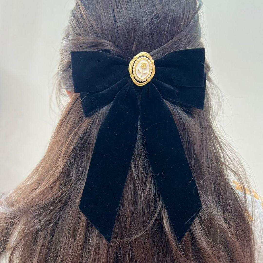 Finesse Hair Bow